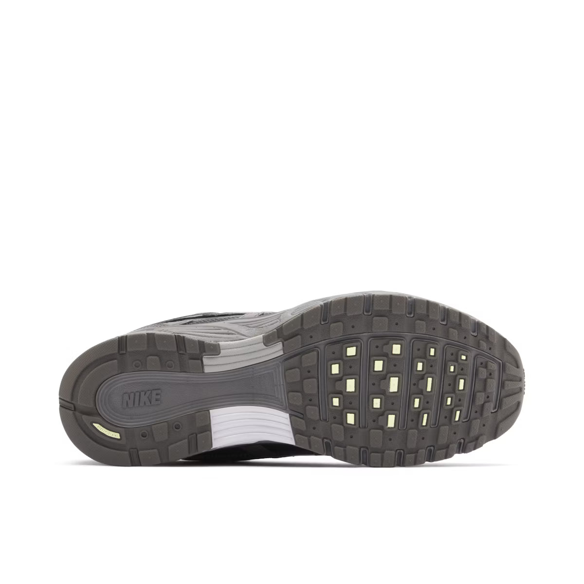 NIKE P-6000 CAVE STONE MEDIUM ASH