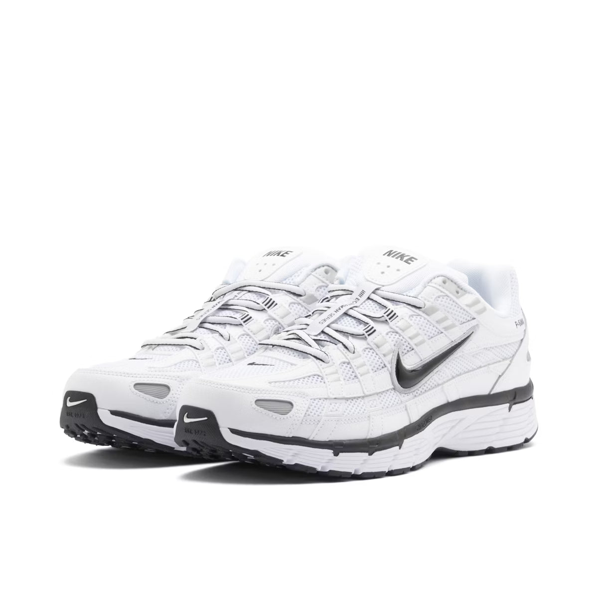 NIKE P-6000 WHITE METALLLIC SILVER BLACK