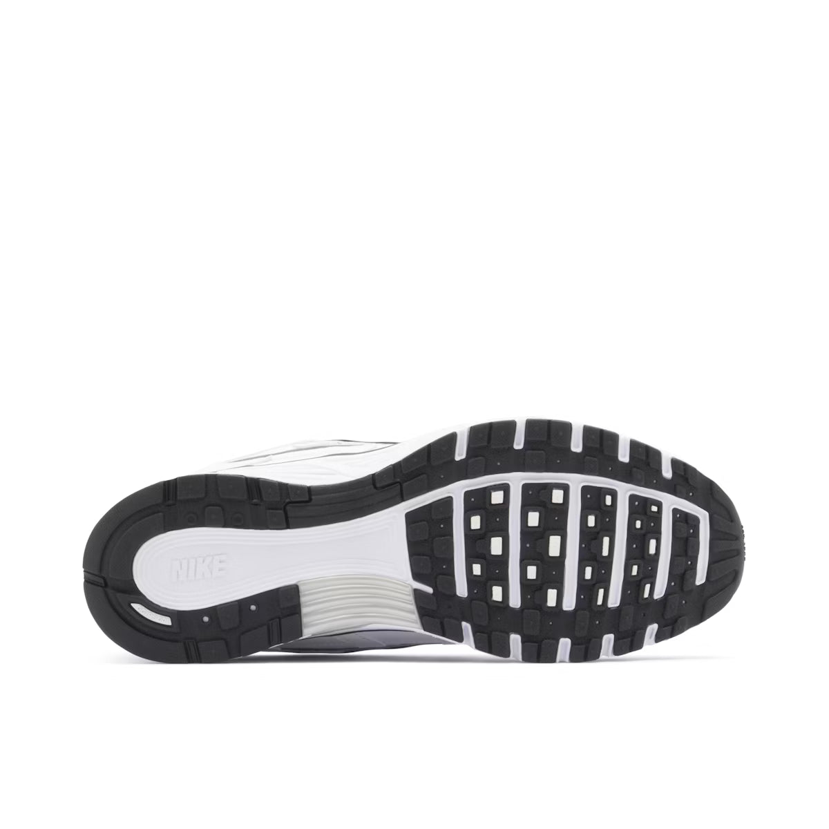 NIKE P-6000 WHITE METALLLIC SILVER BLACK